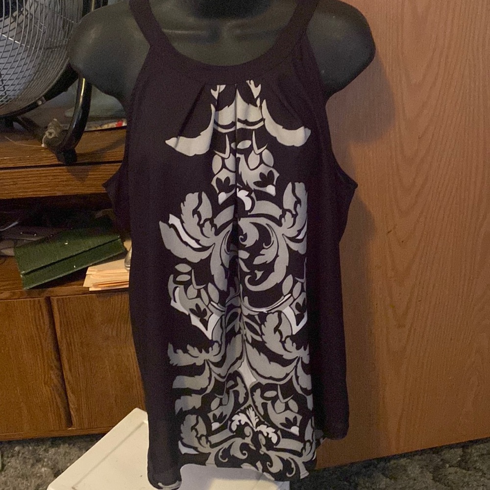 Stretch top size med NWOT